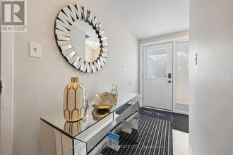 135 Chalmers St S in Cambridge, ON - Building Photo - Building Photo