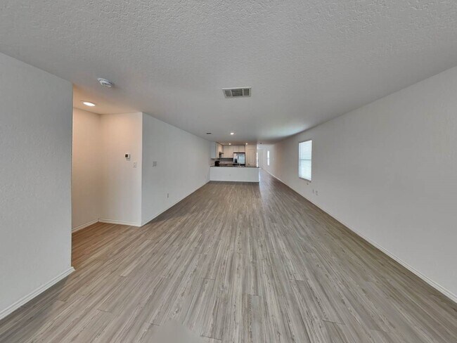 116 Hollywood Dr in New Braunfels, TX - Building Photo - Building Photo