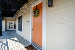 2951 Baltic Ave in Virginia Beach, VA - Building Photo