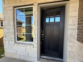 6704 Chinapkin Ln in Conroe, TX - Building Photo - Building Photo