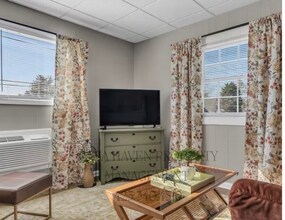 200 E Watauga Ave in Johnson City, TN - Building Photo - Building Photo