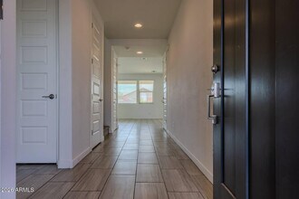 9115 W Glenrosa Ave in Phoenix, AZ - Building Photo - Building Photo