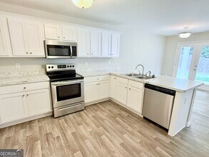 123 Charleston Ln in Milner, GA - Building Photo - Building Photo