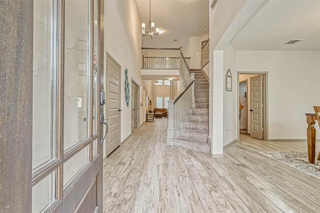 127 Teralyn Grv Lp in Willis, TX - Building Photo - Building Photo