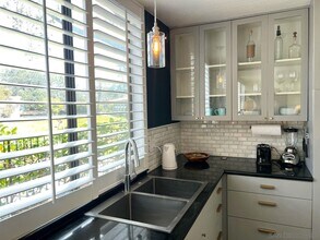 675 S Sierra Ave in Solana Beach, CA - Building Photo - Building Photo