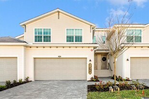 17770 Boracay Ct in Venice, FL - Building Photo