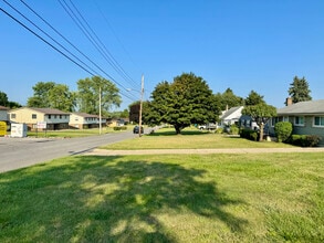 624 Creed St in Struthers, OH - Building Photo - Building Photo