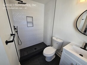 2234 Frankford Ave in Philadelphia, PA - Building Photo - Building Photo