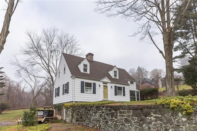 49 Sunset Dr in Weston, CT - Building Photo - Building Photo