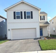 1469 Grand Tetons Dr in Pingree Grove, IL - Building Photo - Building Photo