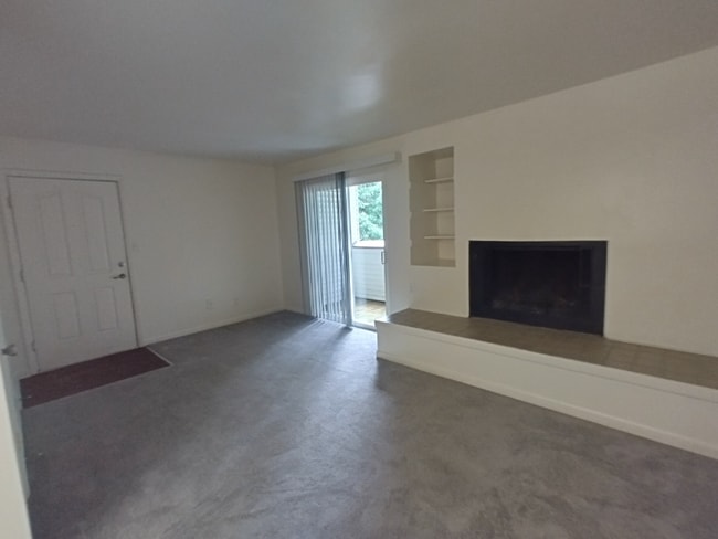 600 Reusens Rd in Lynchburg, VA - Foto de edificio - Building Photo