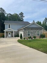 5120 Lakeview Rd in Charlotte, NC - Building Photo