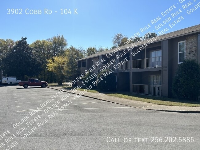 3902 Cobb Rd in Huntsville, AL - Foto de edificio - Building Photo