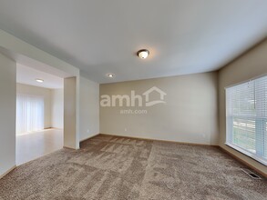 1817 Grandview Pl in Montgomery, IL - Building Photo - Building Photo