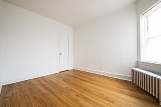 8253-59 S Ingleside Ave Chicago, IL 60619 in Chicago, IL - Building Photo - Building Photo