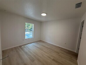 5208 NW 61st Ave in Ocala, FL - Building Photo - Building Photo