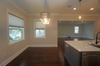 3625 E Clark Cir in Tampa, FL - Building Photo - Building Photo
