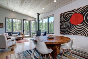 15 Lakewood Dr, Unit SI ID1255639P in Big Sky, MT - Building Photo