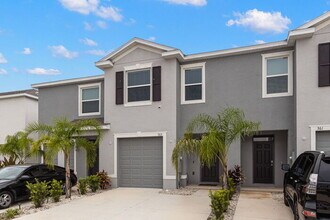 363 Mangrove Shade Cir in Apollo Beach, FL - Building Photo - Building Photo