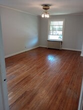 5260 W Foster Ave, Unit 1st Floor in Chicago, IL - Foto de edificio - Building Photo