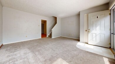 644-646-646 Sequoia Ln in Mansfield, OH - Building Photo - Building Photo