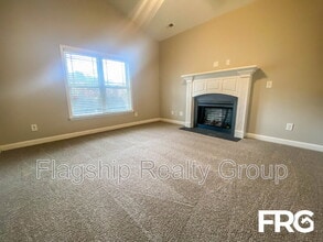 103 Rolling Knoll Ct in Dudley, NC - Building Photo - Building Photo