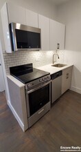 25A Queensberry St, Unit 40 in Boston, MA - Foto de edificio - Building Photo