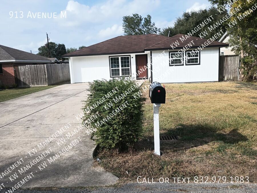 913 Avenue M in South Houston, TX - Building Photo