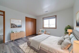 4015 Kane Ave in McHenry, IL - Building Photo - Building Photo