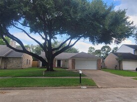 22715 Braken Manor Ln in Katy, TX - Building Photo