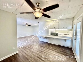 47 Bryan Ln in Rossville, GA - Foto de edificio - Building Photo