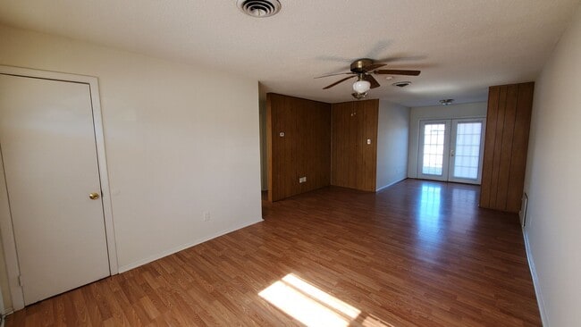 5210 Hillside Rd in Amarillo, TX - Building Photo - Building Photo