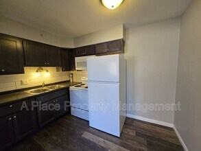 2625 S Big Bend Blvd in Maplewood, MO - Building Photo - Building Photo