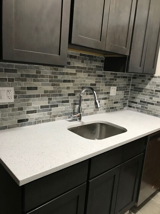 41 Blake St in New Haven, CT - Building Photo