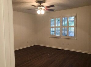 1936 Westwood Cir SE in Smyrna, GA - Building Photo - Building Photo