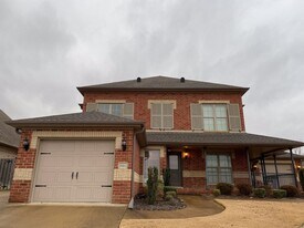 1016 Villa Dr in Jonesboro, AR - Building Photo