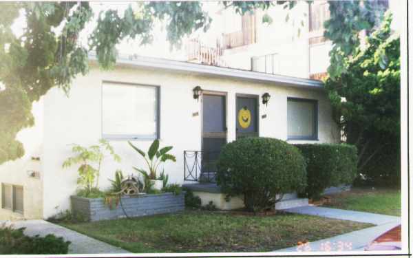 1103-1107 Monterey Blvd in Hermosa Beach, CA - Building Photo