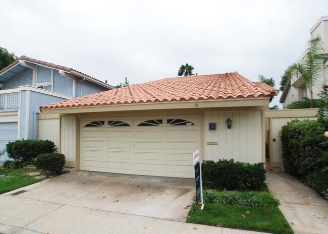 property at 8 Bahama Bend