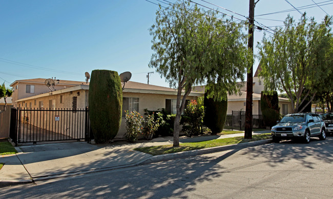 18426 Corby Ave in Artesia, CA - Building Photo - Building Photo