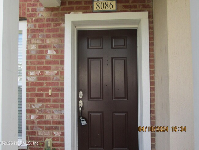 property at 8086 Summer Bay Ct