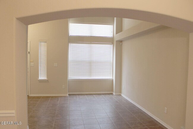 1458 Senda Del Sol Ln in El Paso, TX - Building Photo - Building Photo