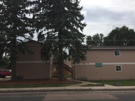 2609 E Dale Street Apartments