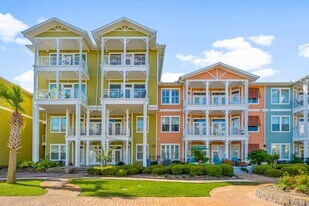 8700 Front Beach Rd in Panama City Beach, FL - Building Photo