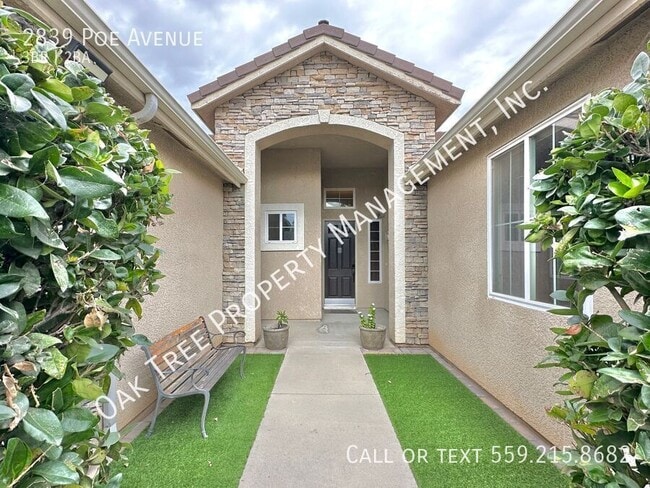 2839 Poe Ave in Clovis, CA - Building Photo - Building Photo