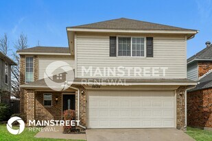 3020 Laurel Creek Dr in Grapevine, TX - Building Photo