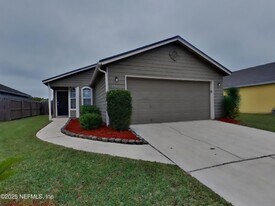 1940 Hunters Trace Cir in Middleburg, FL - Building Photo