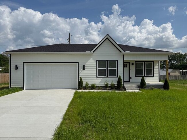 property at 1025 Scenic Vw Ct