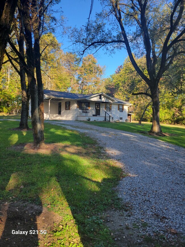508 Richards Cemetery Rd in Jamestown, TN - Building Photo - Building Photo
