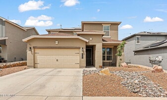 6021 Hidden Row Ave in El Paso, TX - Building Photo