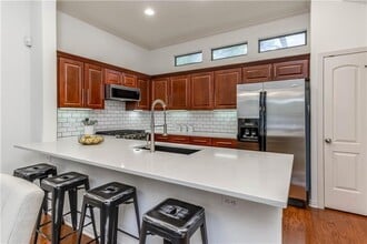1115 Kinney Ave, Unit #11 in Austin, TX - Building Photo - Building Photo